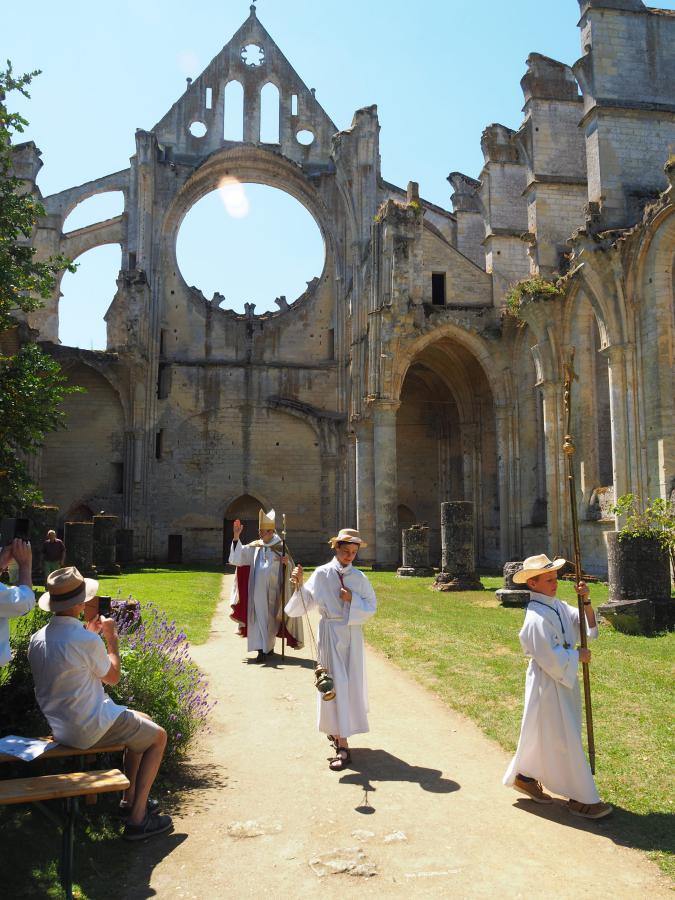 Arrivée de Monseigneur Renaud de Dinchin évêque de Soissons